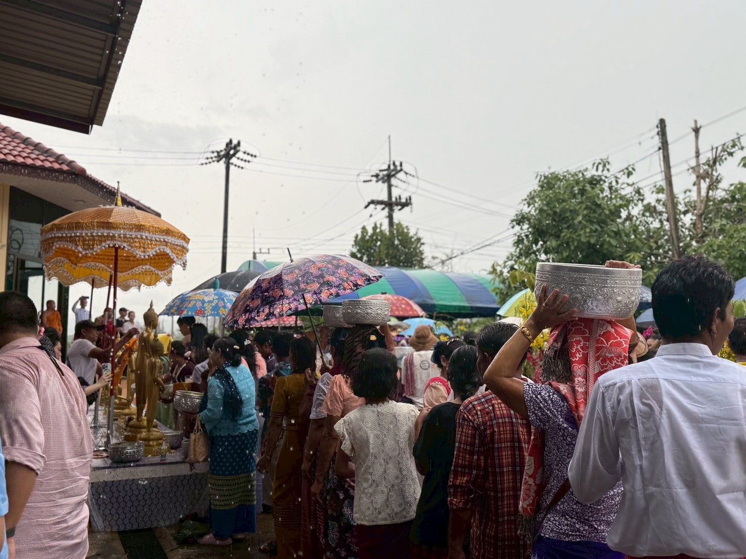 LINE_ALBUM_Happy Model  รถไฟขบวนพิเศษ SRT Royal Blossom กาญ_250418_6.jpg